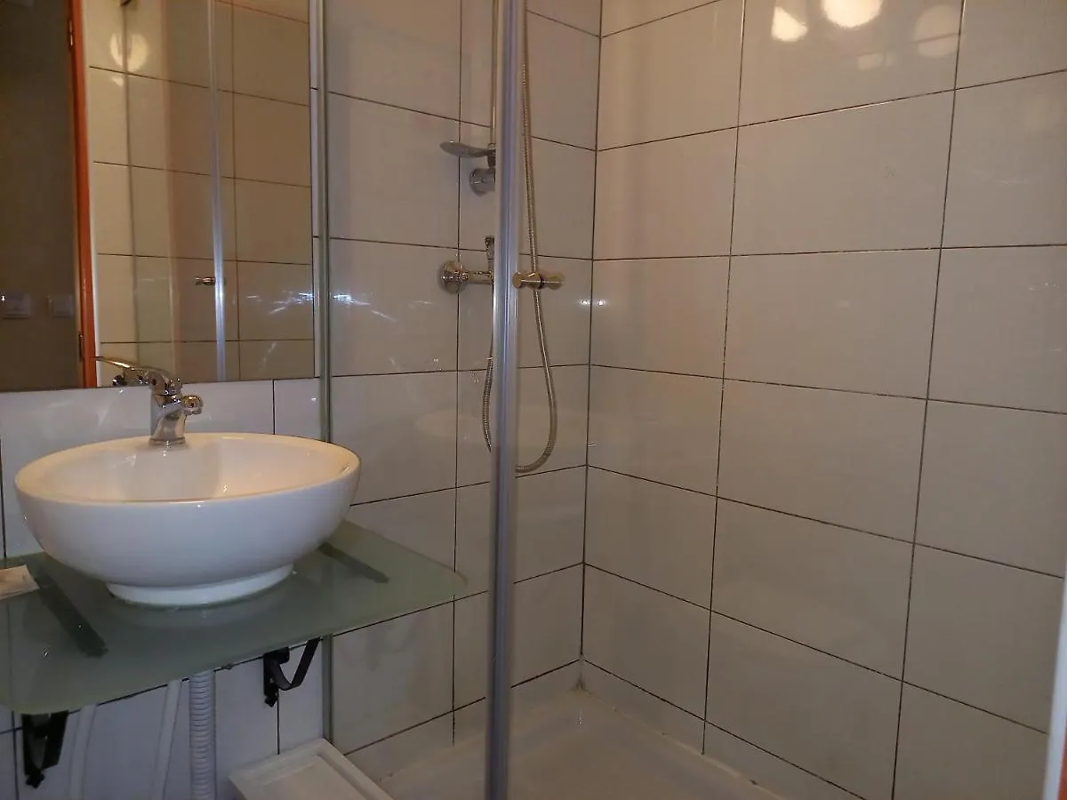 Lisbon Budget Inn